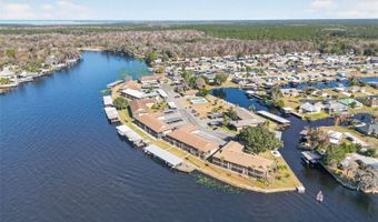 1640 JUNO Trl 102A, Astor, FL 32102