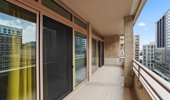 888 N QUINCY St 1411, Arlington, VA 22203