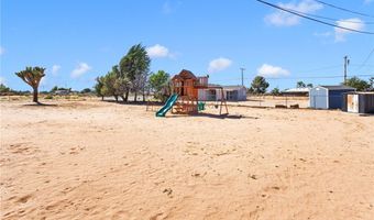 21930 Mohican Ave, Apple Valley, CA 92307