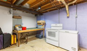 73959 Franklin Ln, Armada, MI 48005