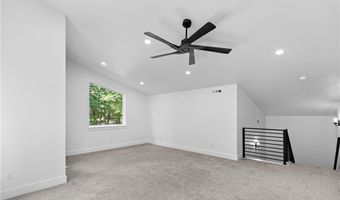 32 Warwick Dr, Bella Vista, AR 72714