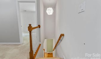 1 Pickwick Rd, Asheville, NC 28803
