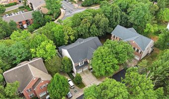 705 N ASHTON St, Alexandria, VA 22312