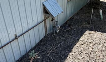 702 W 1st St, Albion, WA 99102
