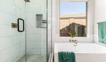 2231 W VALHALLA Ct, Anthem, AZ 85086