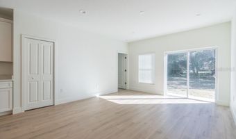 50 W 12TH St, Apopka, FL 32703