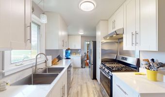 1402 Marie Ave, Albert Lea, MN 56007