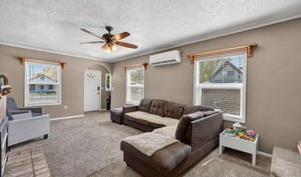 669 S University Ave, Blackfoot, ID 83221
