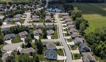 801 155th Ter, Basehor, KS 66007