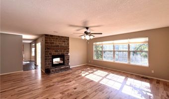 40 Portsmouth Dr, Bella Vista, AR 72714