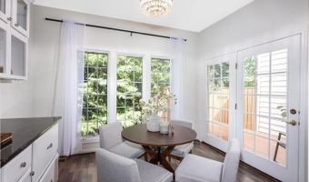 534 WINDING ROSE Dr, Rockville, MD 20850