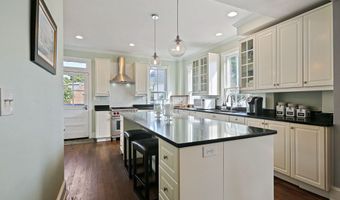 32 EAST St, Annapolis, MD 21401