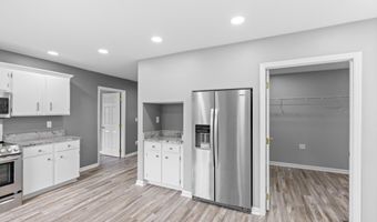 11134 London Ln, Apison, TN 37302