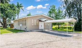 224 NW G Ave, Belle Glade, FL 33430