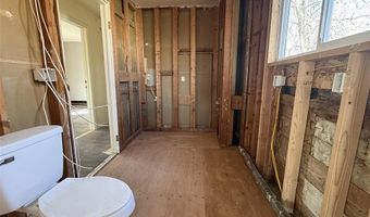 6 Corbett Rd, Cody, WY 82414