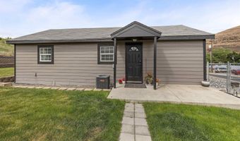 105 Meador St, Asotin, WA 99402