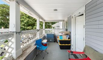 129 Cleveland St, Central Falls, RI 02863