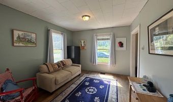 98 Bayview St, Belfast, ME 04915