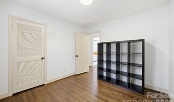1941 Bentley Pl, Charlotte, NC 28205