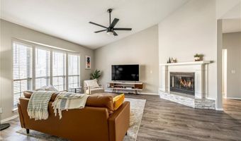 6 Hursley Ln, Bella Vista, AR 72714