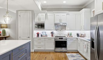 125 Ledges Trl, Alexander City, AL 35010