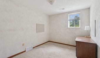 4920 N MEADE St, Appleton, WI 54913
