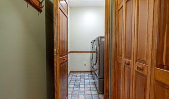 19422 Stirrup Dr, Abingdon, VA 24211