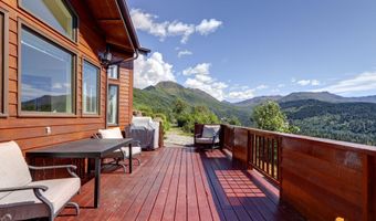 8521 Spendlove Dr, Anchorage, AK 99516