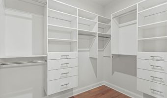 3093 N Spurway Dr, Ann Arbor, MI 48105