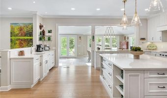 180 Ten Rod Rd, North Kingstown, RI 02852