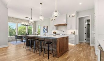 16587 Olive St, Basehor, KS 66007