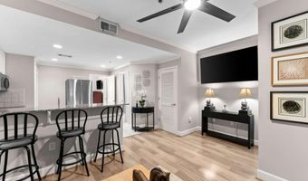 250 W Broad St 205, Athens, GA 30601