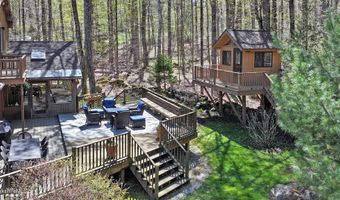 55 Mallard Dr, Becket, MA 01223