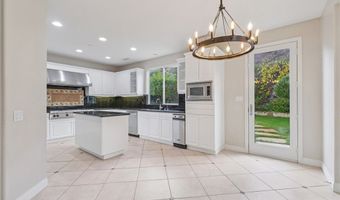 1908 Hazel Nut Ct, Agoura Hills, CA 91301