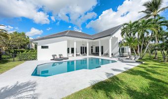 100 Glenbrook Ct, Atlantis, FL 33462