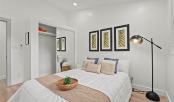 1287 Puualoha St, Kailua, HI 96734