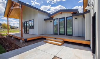 85 COLUMBINE St, Alpine, WY 83128