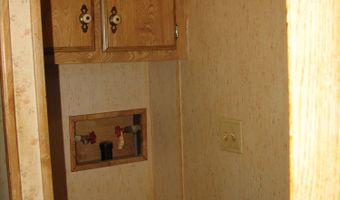 306 N Warren Rd, Benson, AZ 85602