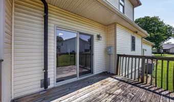 646 S Country Estates Ln, Bloomfield, IN 47424