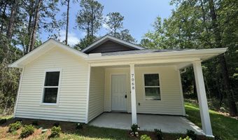 7068 Walthall St, Bay St. Louis, MS 39520