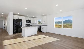 8 Punkin Center Rd, Bellevue, ID 83313
