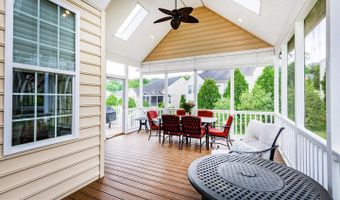 306 GRINDSTONE Dr, Arnold, MD 21012