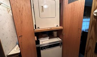 8 E St, Cascade, ID 83611