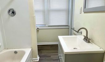 75 E BROWNING Rd, Bellmawr, NJ 08031