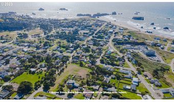 Eighth Street SW, Bandon, OR 97411