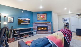 5742 Antelope Dr, Bar Nunn, WY 82601