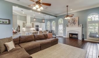 418 Carmargue Ln, Biloxi, MS 39531