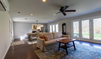 82 Bolton Branch Rd, Coventry, CT 06238
