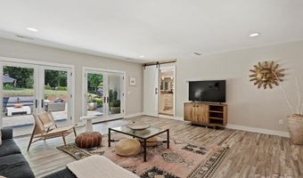 6334 Fair Valley Dr, Charlotte, NC 28226