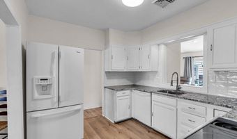 645 Beachwood Blvd, Beachwood, NJ 08722
